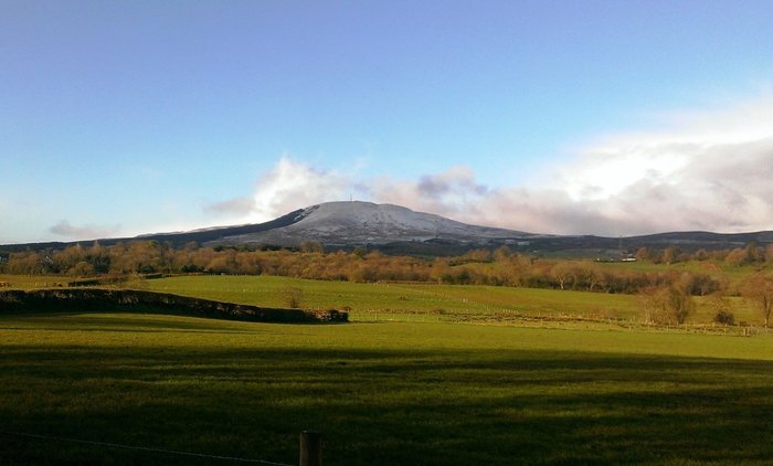 Du lịch Bắc Ireland có gì mới? Một khu cắm trại hoành tráng chất ngất