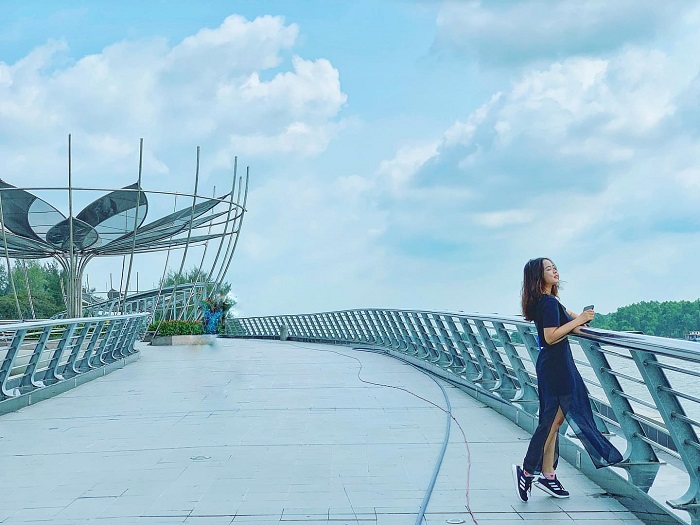 cầu đi bộ ở Việt Nam hút khách