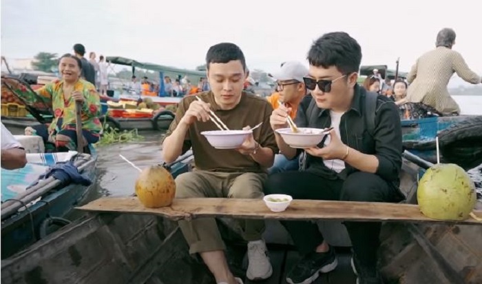 Quang Vinh du lịch Cần Thơ làm food tour hoành tráng nhưng vẫn né món thịt chuột 