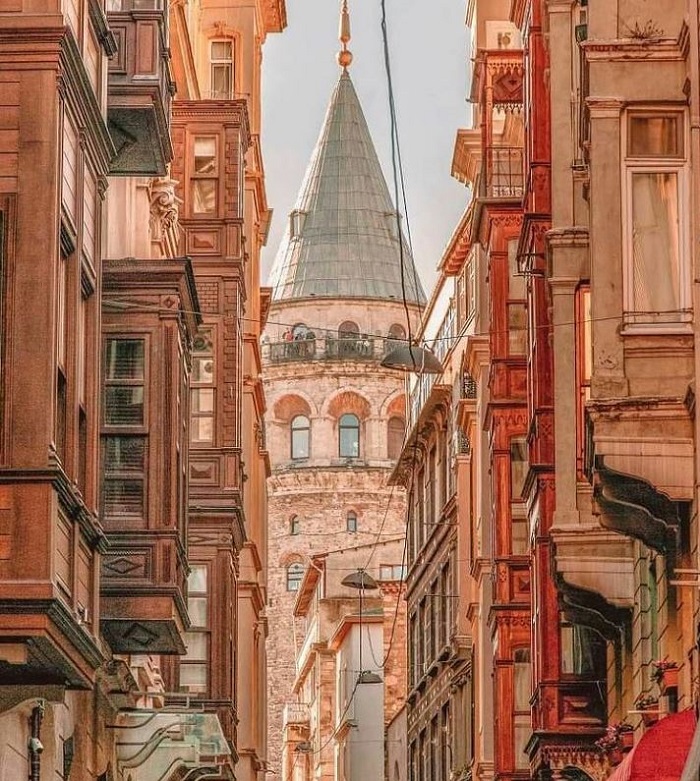 Tháp Galata điểm đến ở Istanbul