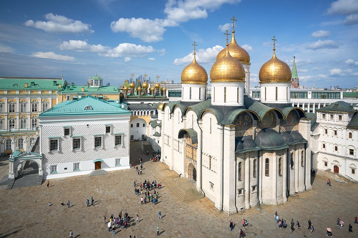 nhà thờ Dormitiion ở Moscow có lối kiến trúc rất độc đáo