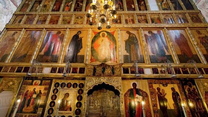 nhà thờ Dormition ở Moscow trải qua 3 lần xây dựng mới được như hiện tại