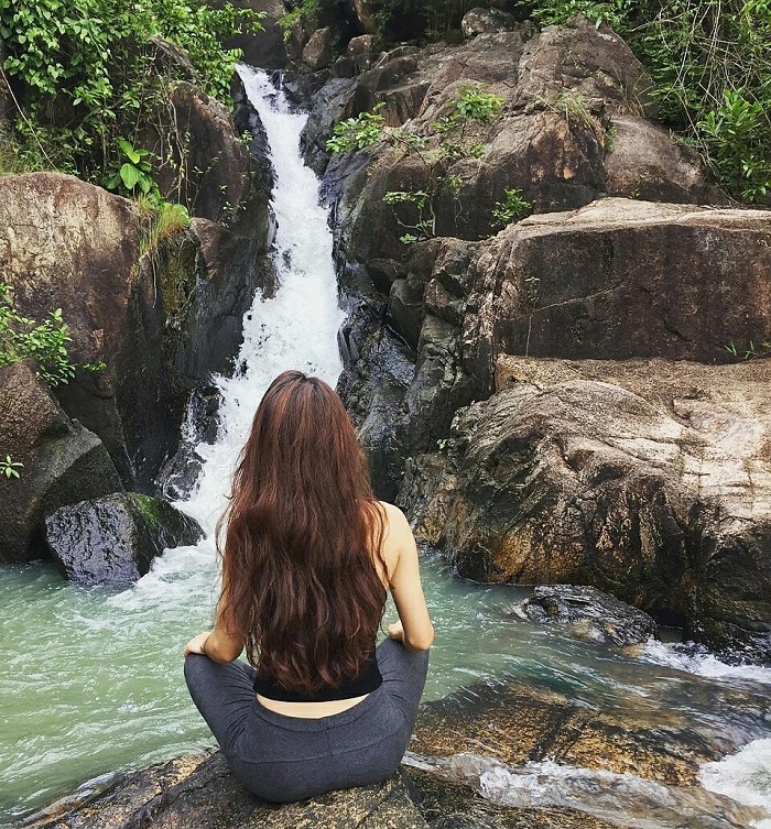 Chưa Đến 500K Để Khám Phá Suối Đá Suối Tiên Vũng Tàu Vừa Mát Mẻ, Vừa Có  View Cực Xịn