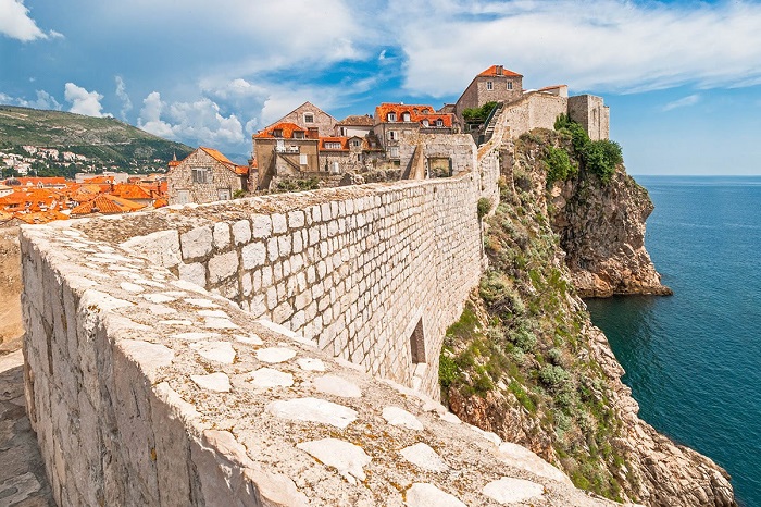 tường thành tại thành phố Dubrovnik trong game of Thrones