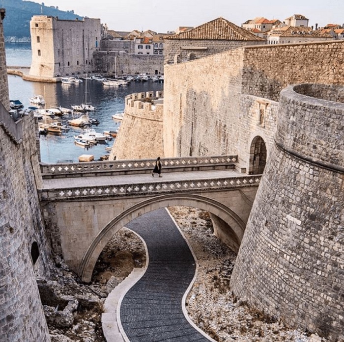 cổng Ploce tại thành phố Dubrovnik