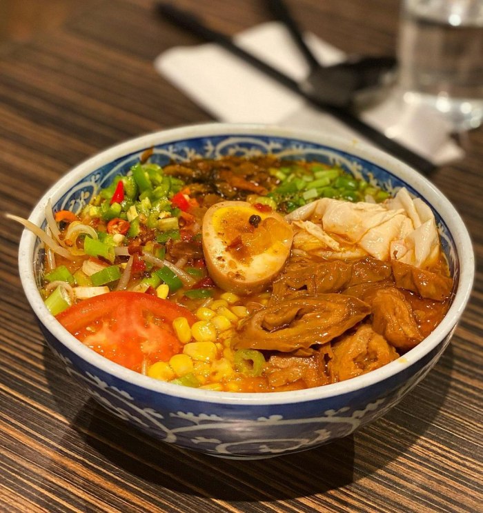 Bún qua cầu Vân Nam 