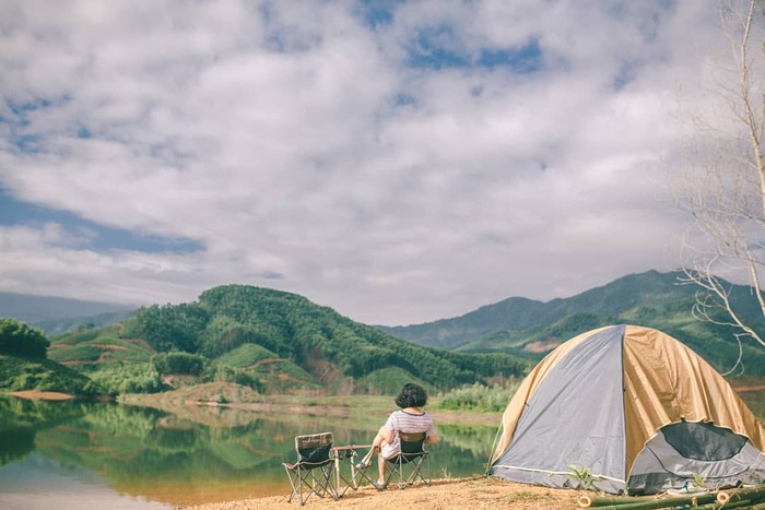 Đến hẹn lại lên, các địa điểm cắm trại gần Đà Nẵng lại ‘hot rần rần’ vào mùa hè 2022