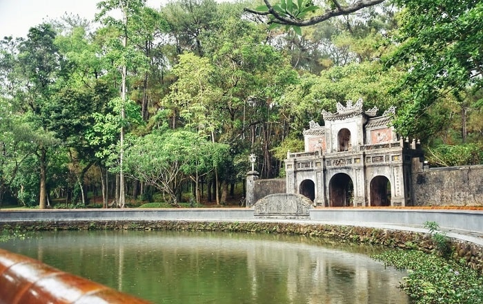 Ghé thăm những ngôi chùa đẹp ở Huế mang vẻ đẹp cổ kính và linh thiêng nhất Cố đô