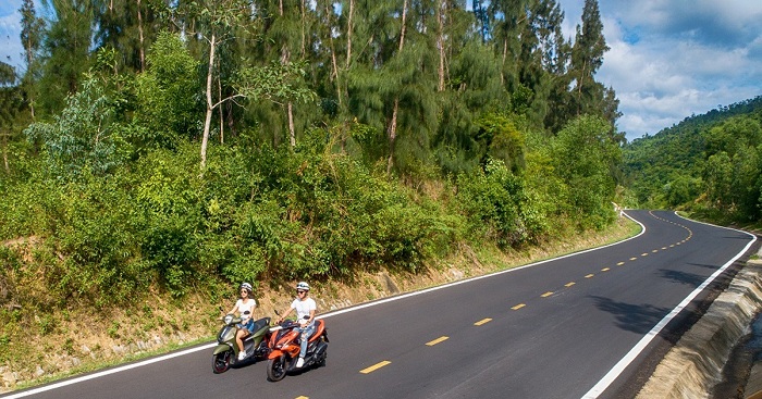 Những lưu ý khi đi phượt bằng xe ga để cân vững tay lái 'cân' mọi loại đèo