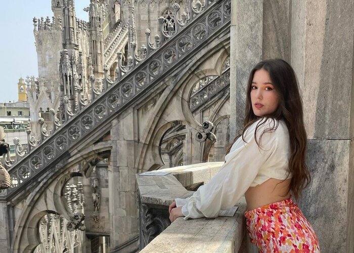 Ngắm nhìn vẻ đẹp tựa như những bức họa đến từ các nhà thờ tráng lệ nhất thế giới