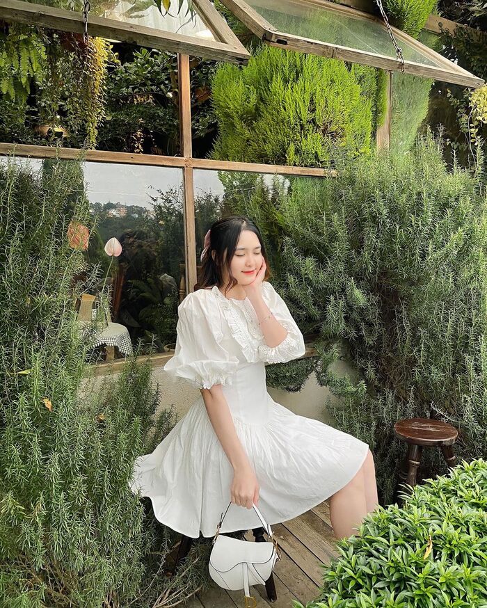 ‘Xỉu ngang, xỉu dọc’ với vô vàn background đắt giá tại các quán cà phê xanh ở Đà Lạt