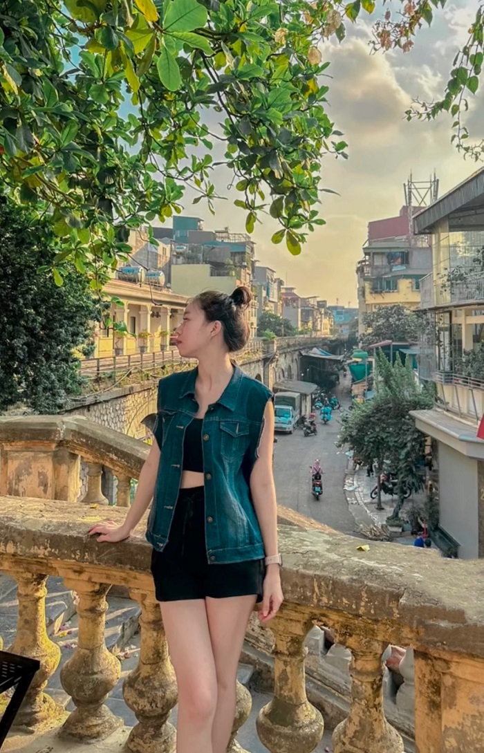 Quán cà phê Hỏa Xa Hà Nội