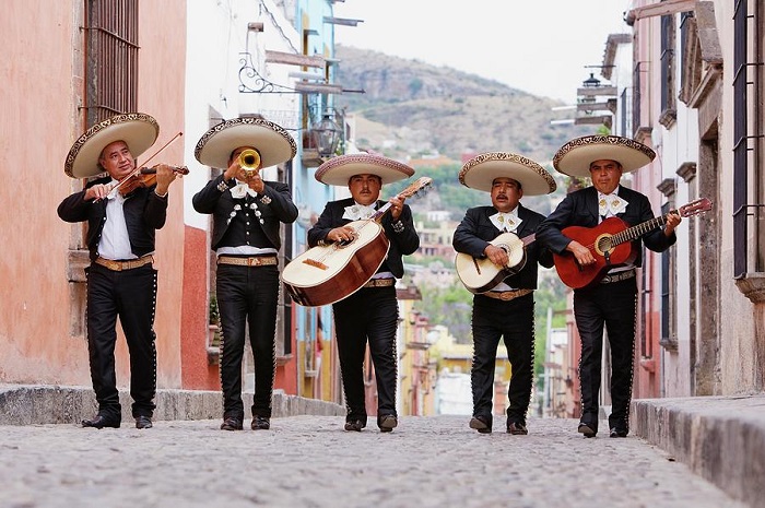 Ghé thăm các điểm đến thú vị ở Guadalajara để thưởng thức buổi diễn của ban nhạc Mariachi