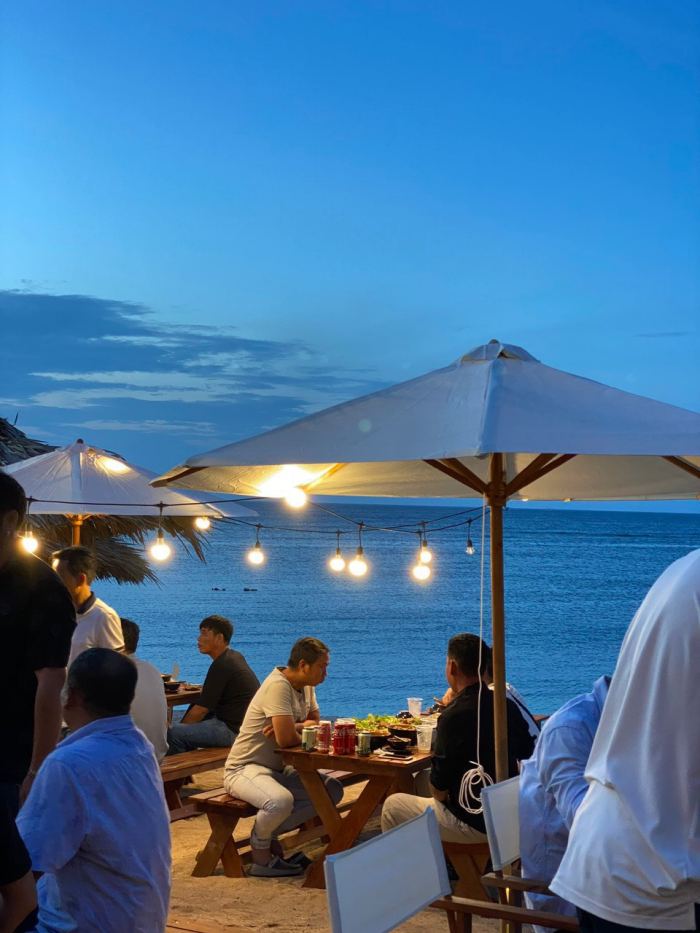 quán ăn ở đảo Phú Quý 