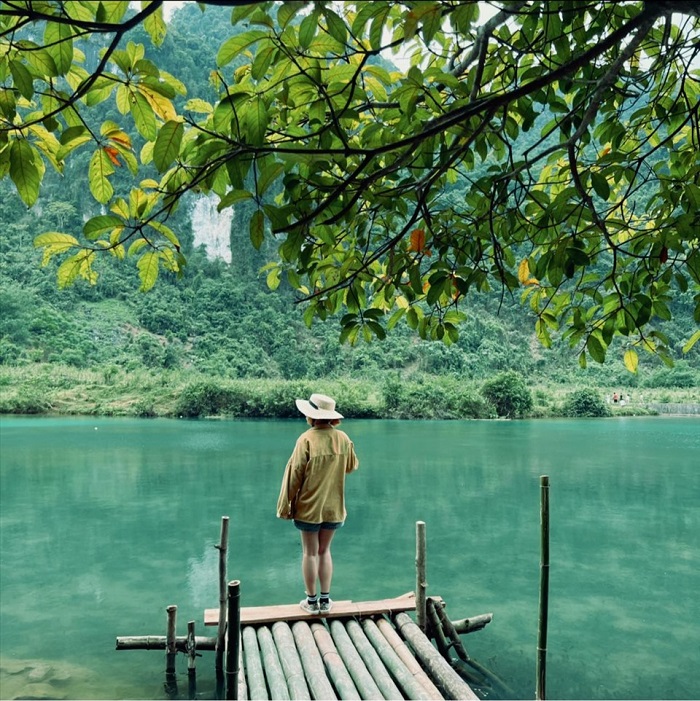 Nước xanh như ngọc bích tại đập Pắc Mỏ - Địa điểm dã ngoại ở Lạng Sơn 