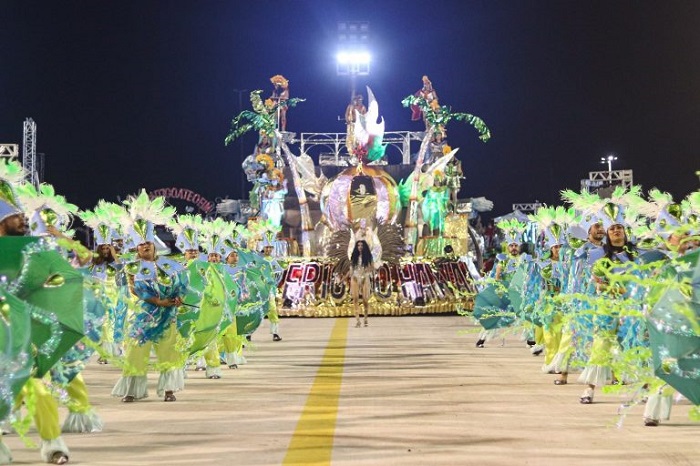 Vị trí xa xôi của Manaus đã góp phần tạo nên một trong những địa điểm tổ chức lễ hội lớn nhất Brazil