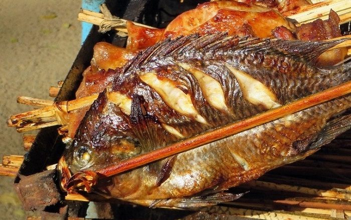 Pwason Griye (cá nướng) là một trong những món ăn độc đáo nhất Seychelles