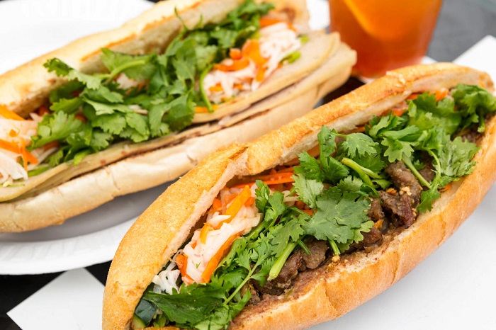Ba Xuyen đã trở thành một trong những quán ăn Việt hàng đầu New York nhờ những chiếc bánh mì ngập nhân
