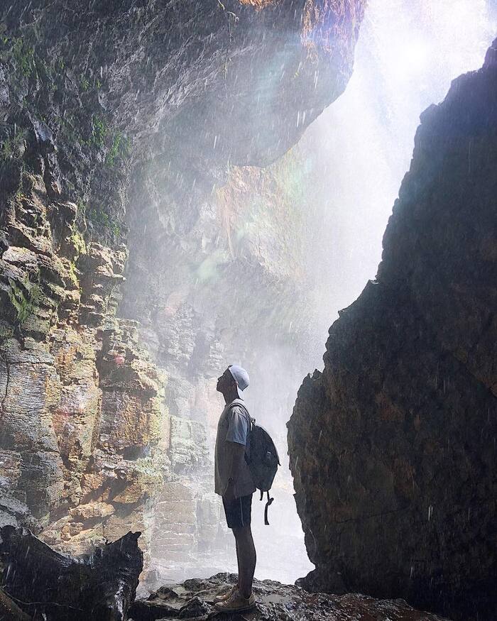 hang Dơi nằm dưới chân thác Voi Đà Lạt 