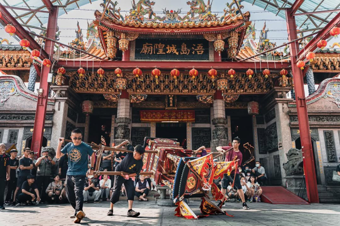 Kim Môn là vùng đất văn hóa với nhiều lễ hội đặc biệt