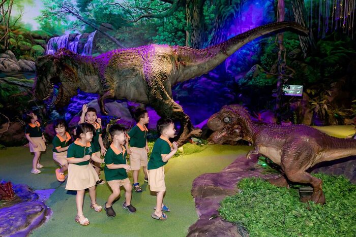 Du hành đến thời tiền sử tại công viên khủng long JPark TP HCM