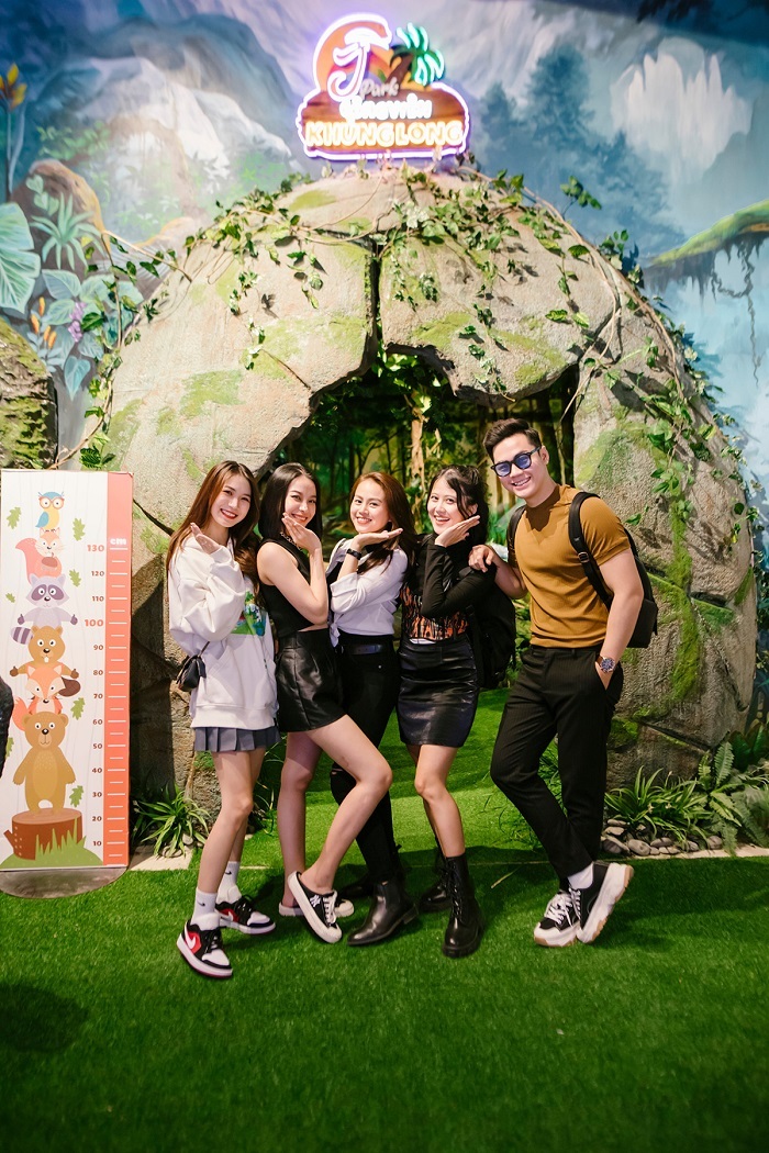 Khám phá công viên khủng long JPark TP HCM