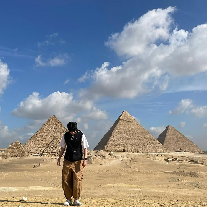 Kim tự tháp Khafre tại đền thung lũng Khafre Ai Cập