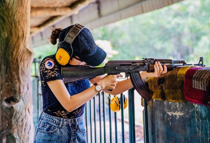 Địa đạo Bến Đình Củ Chi TP HCM - Trải nghiệm bắn súng thật