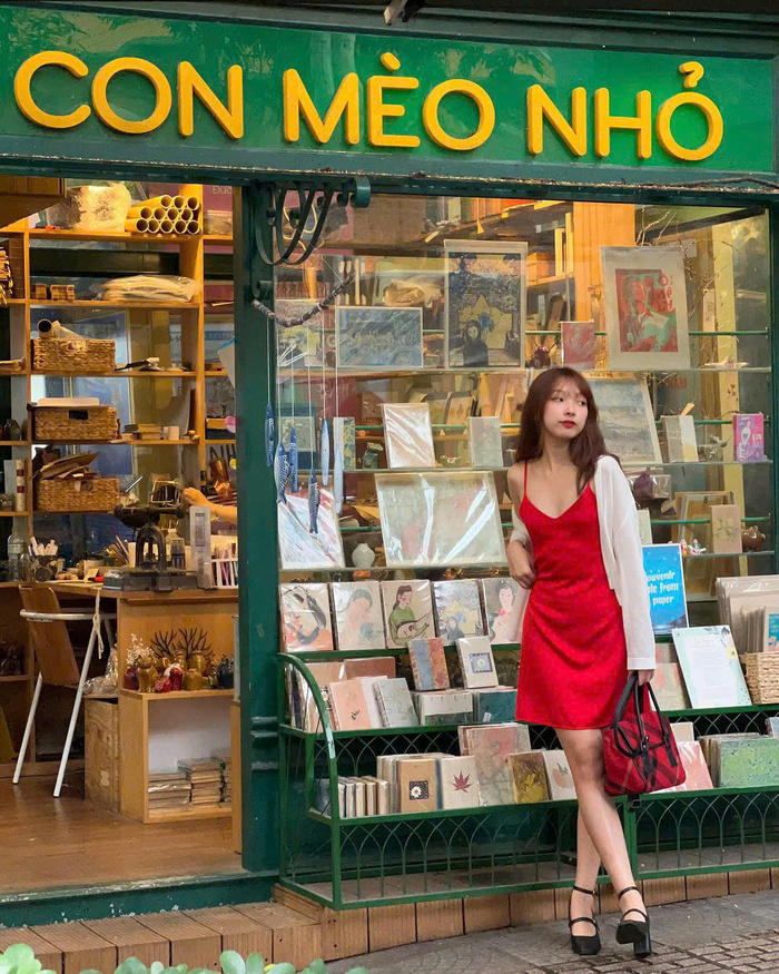 Tổng hợp các điểm du lịch miễn phí ở TP HCM - Đường sách Nguyễn Văn Bình