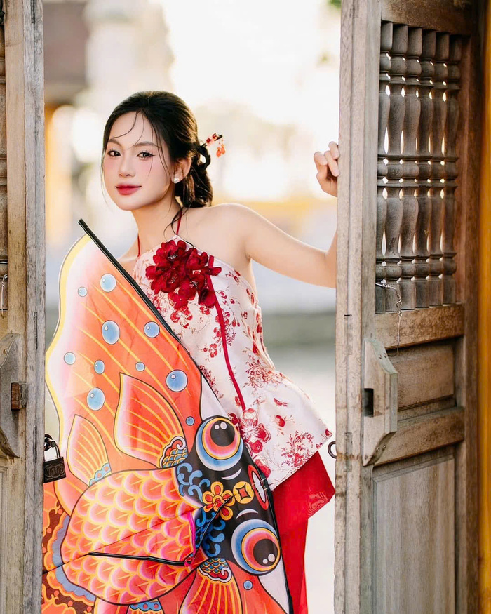 Mặc cổ phục chụp ảnh tại các ngôi chùa linh thiêng ở Nam Định Ninh Bình 