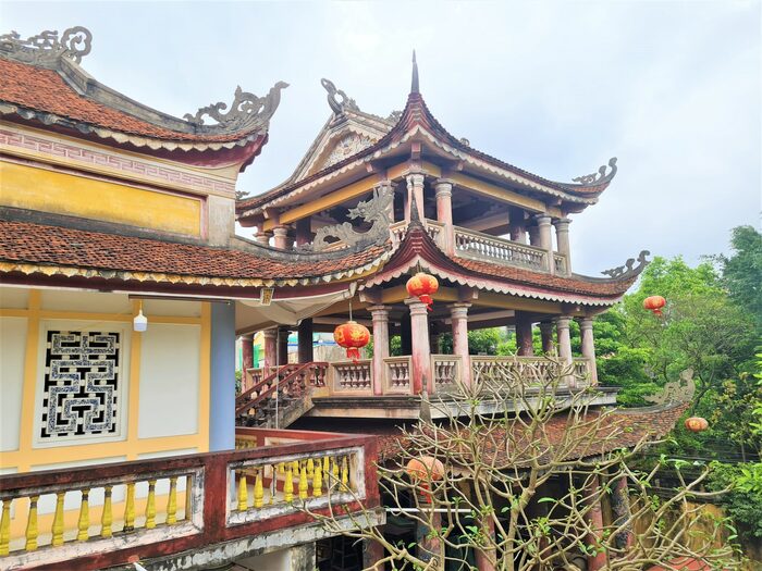 Viếng thăm các ngôi chùa linh thiêng ở Nam Định Ninh Bình - Chùa Cả