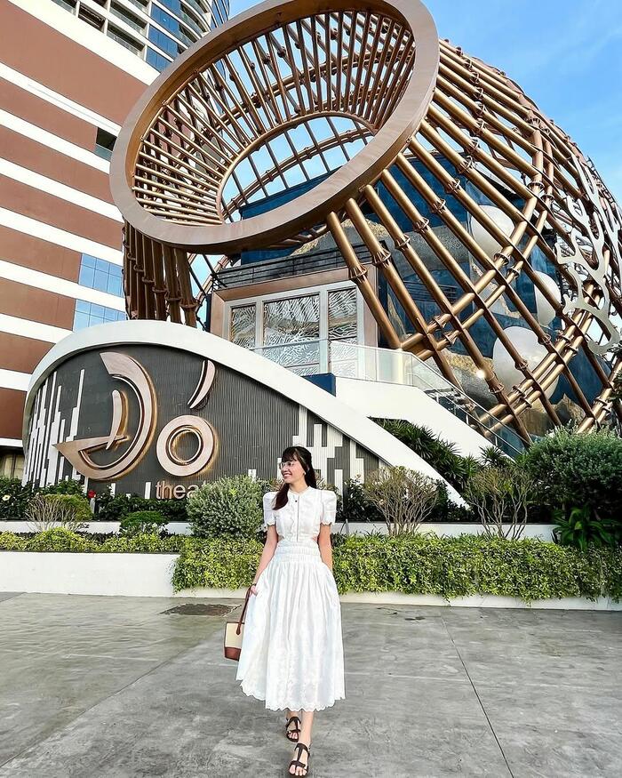 Kiến trúc bên ngoài độc đáo của nhà hát Đó Nha Trang Khánh Hòa 