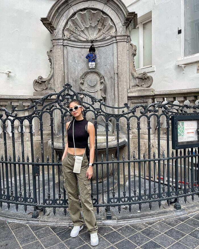 mỗi năm có hàng triệu du khách đến check-in cùng bức tượng đài Manneken Pis Bỉ 