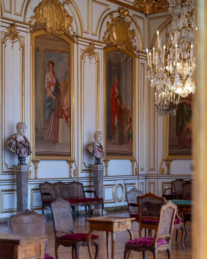 Chiêm ngưỡng vẻ đẹp kiến trúc Baroque của cung điện Rohan Pháp