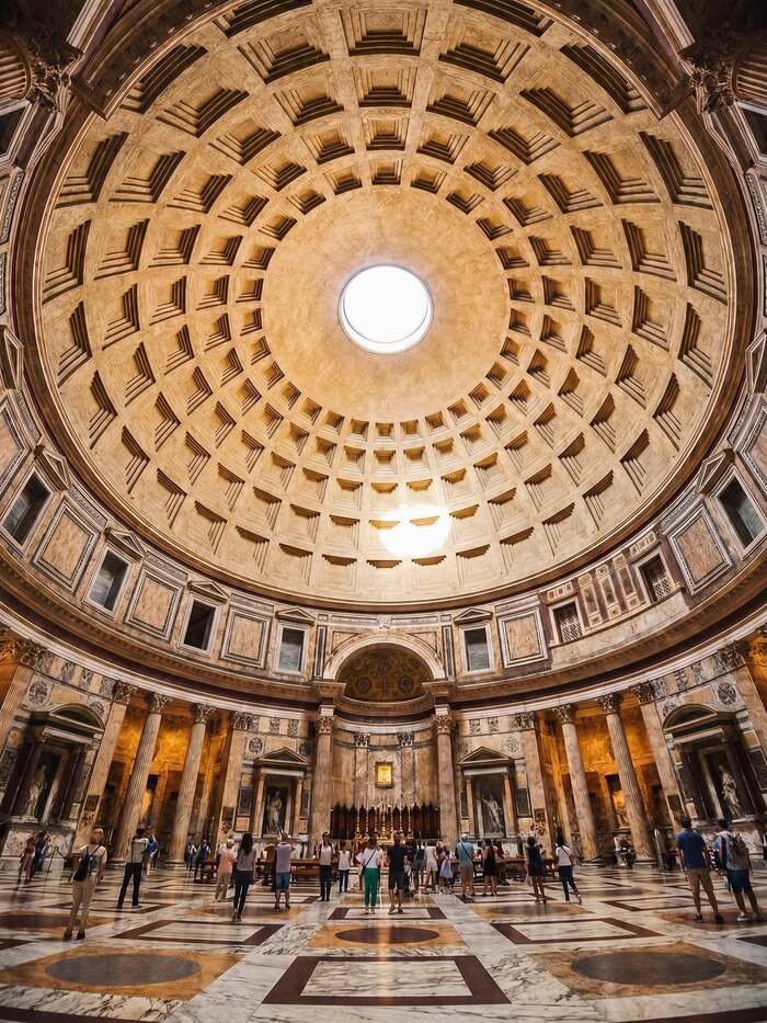 Chiêm ngưỡng kiến trúc đền thờ Pantheon Ý 