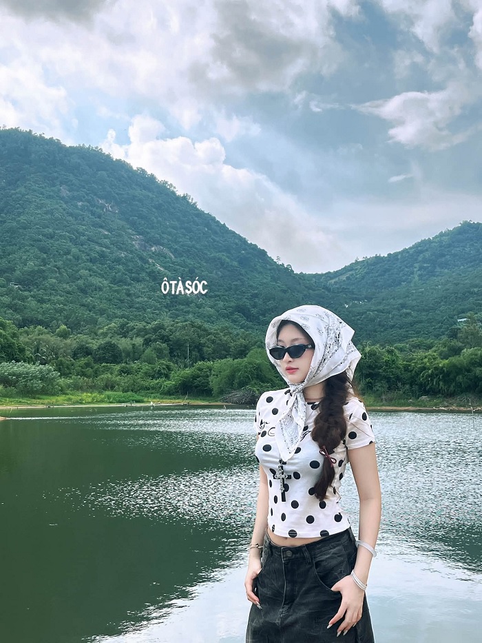Hồ Ô Tà Sóc An Giang Hồ Ô Tà Sóc An Giang cách trung tâm tỉnh hơn 30km
