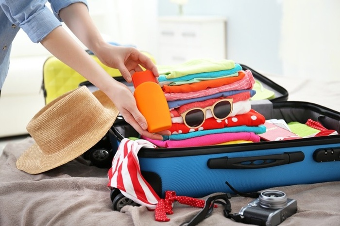 Chuẩn bị hành lý du lịch mùa thu nước Mỹ - Ảnh: Hapacol