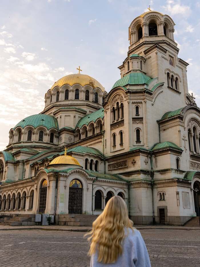 Chiêm ngưỡng vẻ đẹp kiến trúc của nhà thờ Alexander Nevsky Bulgaria
