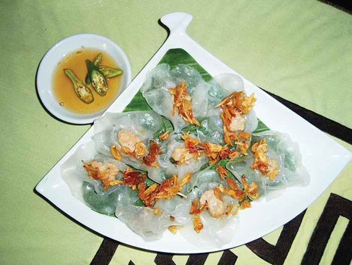 White Rose Dumplings in Hoi An - an attractive feature of Old Town cuisine