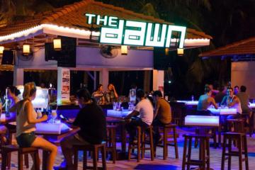 Quẩy hết mình tại The Dawn Bar Da Nang