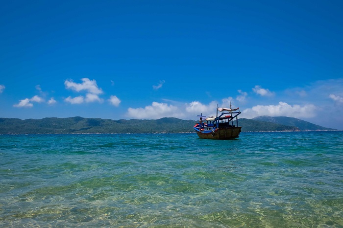 đảo Hòn Lớn Nha Trang