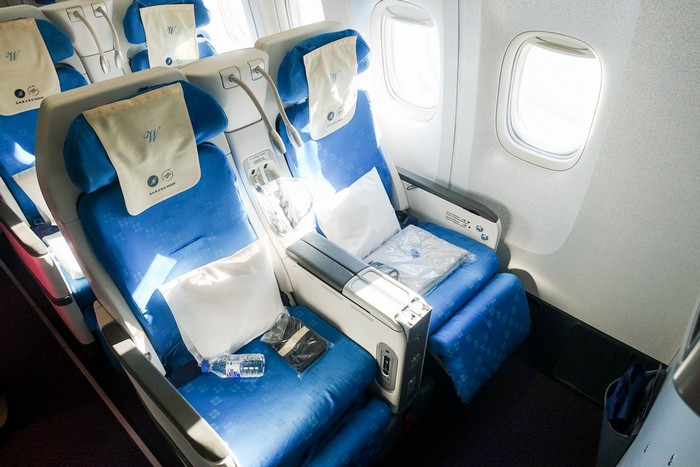 5 hãng bay quốc tế có ghế phổ thông đặc biệt “tệ” nhất”