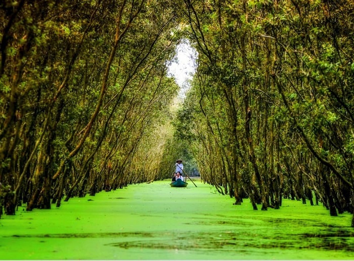 làng bích họa Cao Lãnh