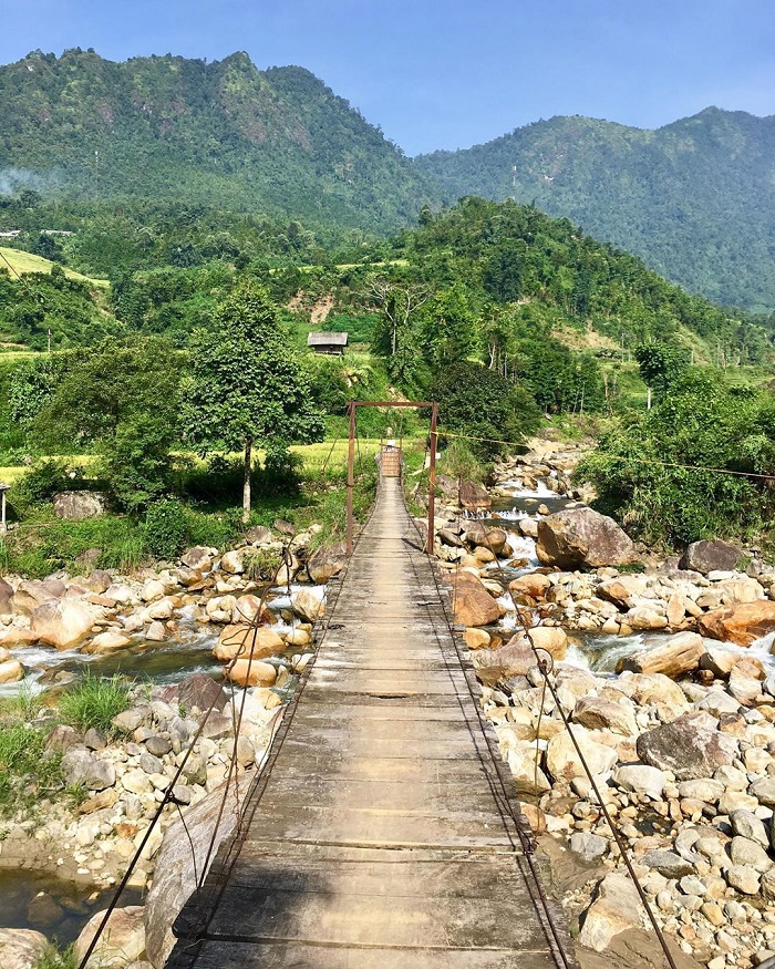 cây cầu ở xã Nậm Cang Lào Cai