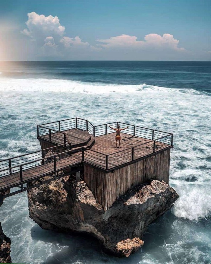 câu lạc bộ bãi biển ở Bali Ulu Cliffhouse