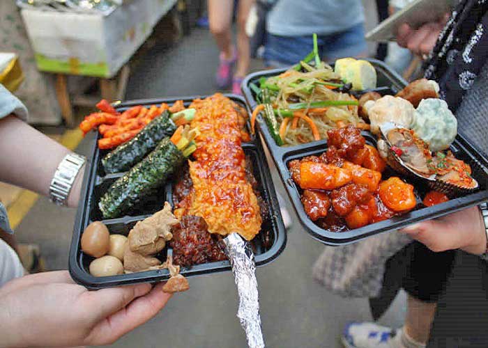 ẩm thực đường phố ở Seoul tại chợ Tongin