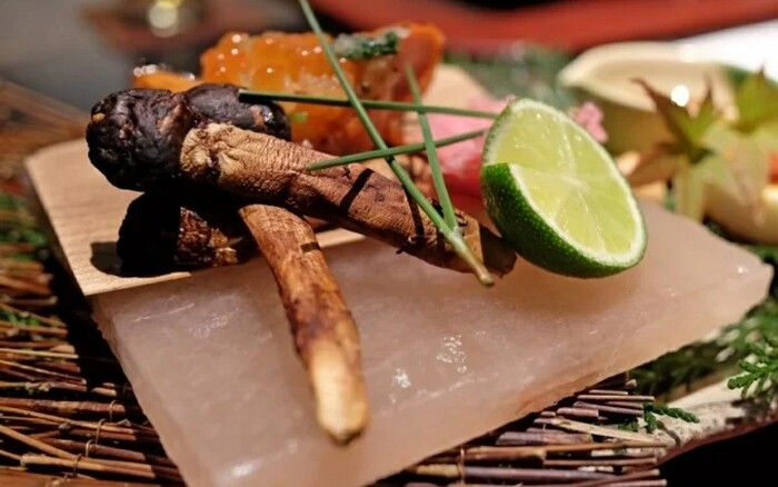 Cảm nhận khoảnh khắc giao mùa đầy cảm xúc với toplist những món ăn mùa thu ở Nhật Bản độc đáo