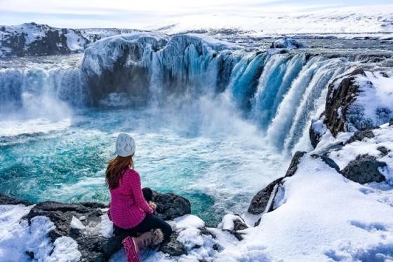 Đắm mình trong vẻ hùng vĩ của những thác nước đẹp nhất Iceland