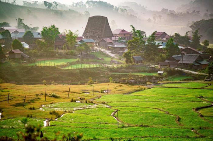 ngôi làng đẹp ở Măng Đen vi rơ Ngheo