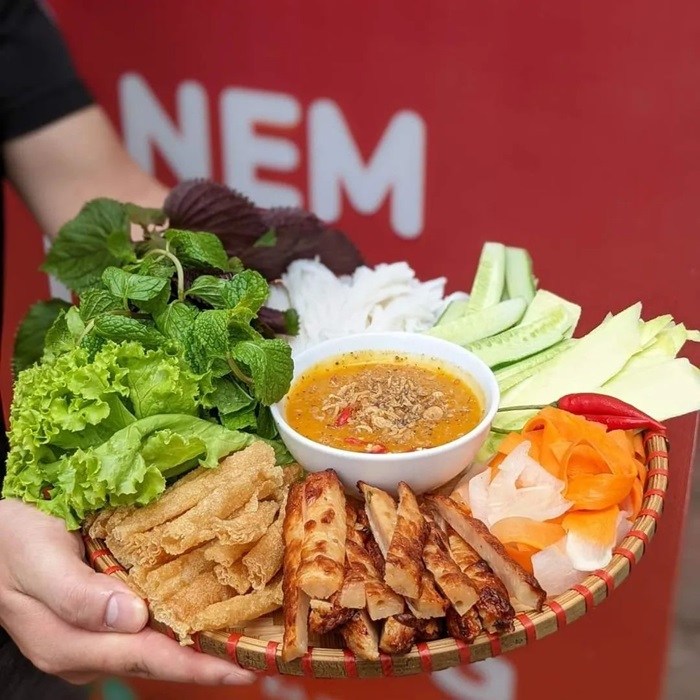 quán nem ngon Nha Trang Nhã Trang được nhiều du khách yêu thích